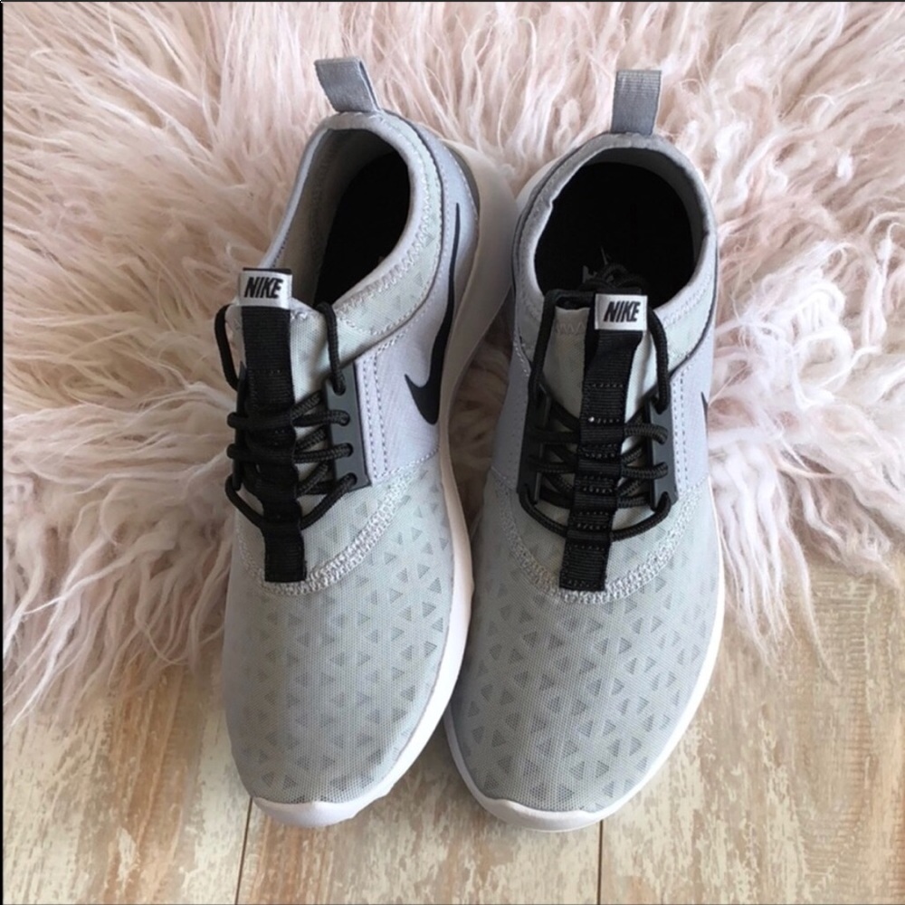 NWT Nike juvenate Grey - Picture 3 of 8
